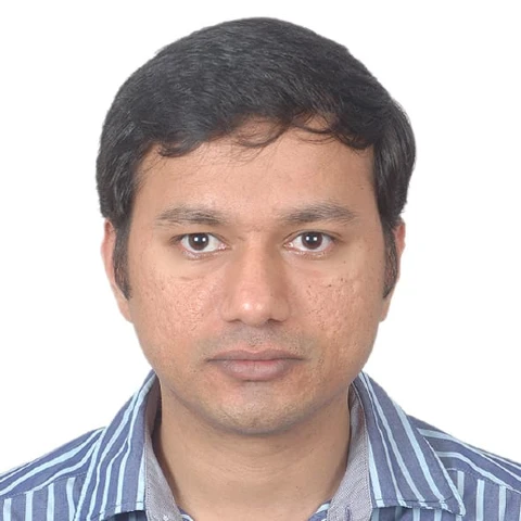 श्री. चेतन देसाई